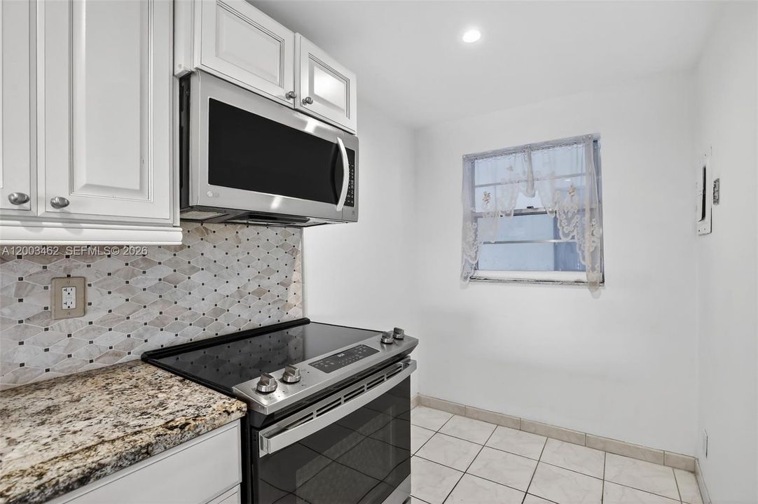 En Venta: $185,000 (2 camas, 2 baños, 1100 Pies cuadrados)