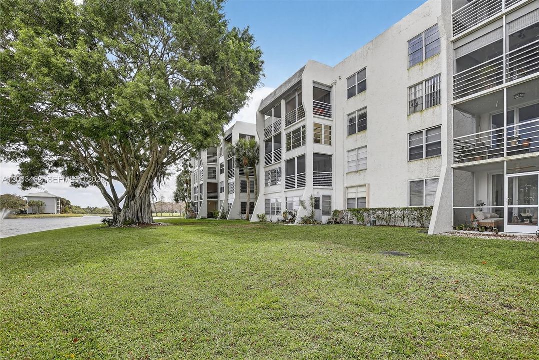 En Venta: $185,000 (2 camas, 2 baños, 1100 Pies cuadrados)