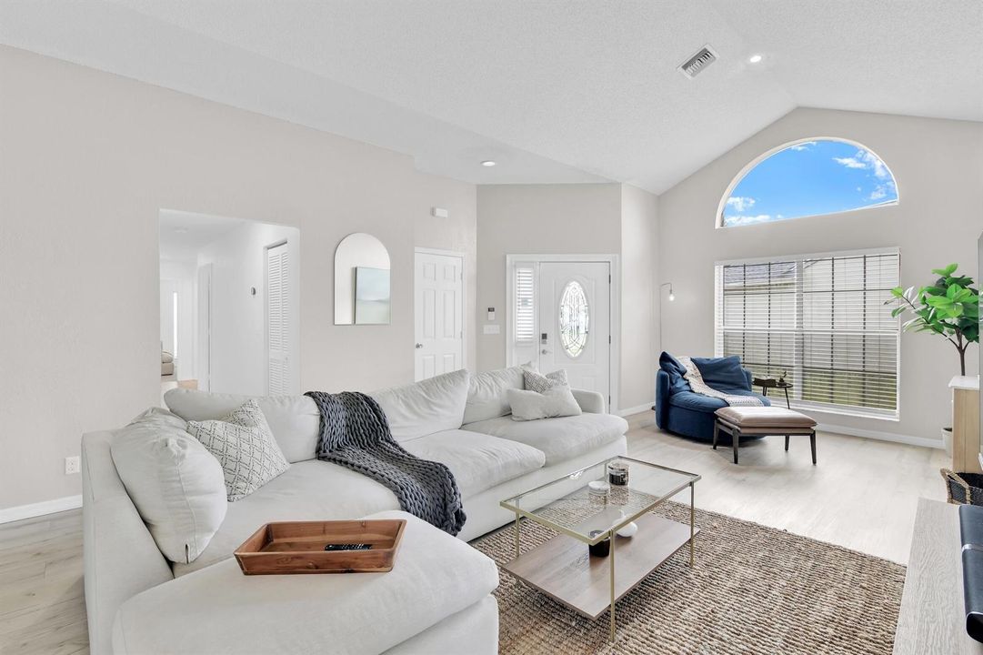 22561 Middletown Dr Boca Raton - 31