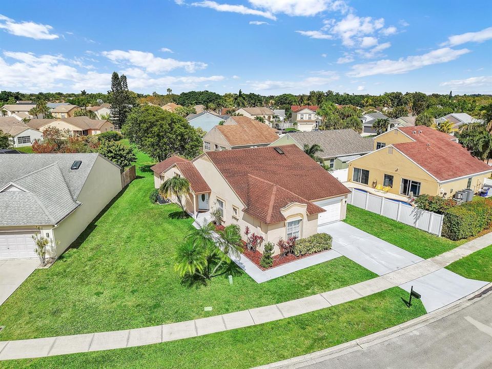 22561 Middletown Dr Boca Raton - 21
