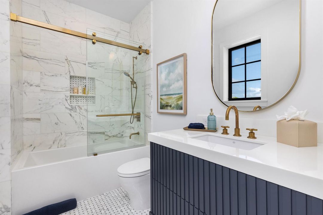 Guest Bath 3