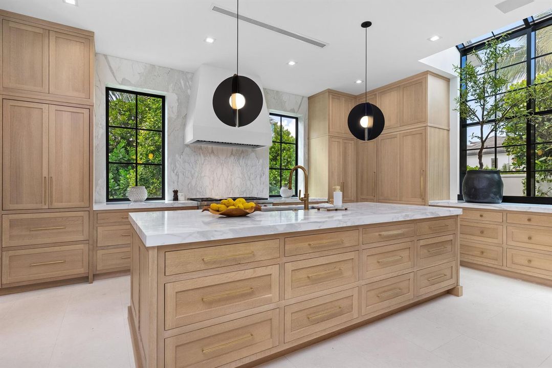 Kitchen 7