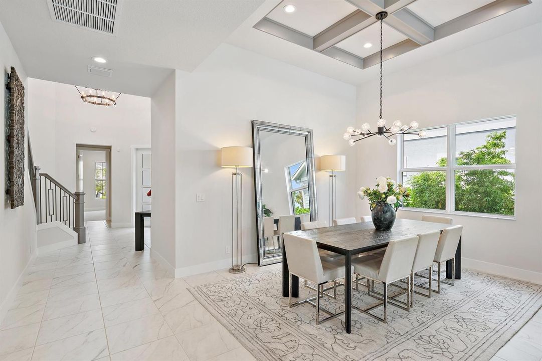 9338 Crestview Circle
