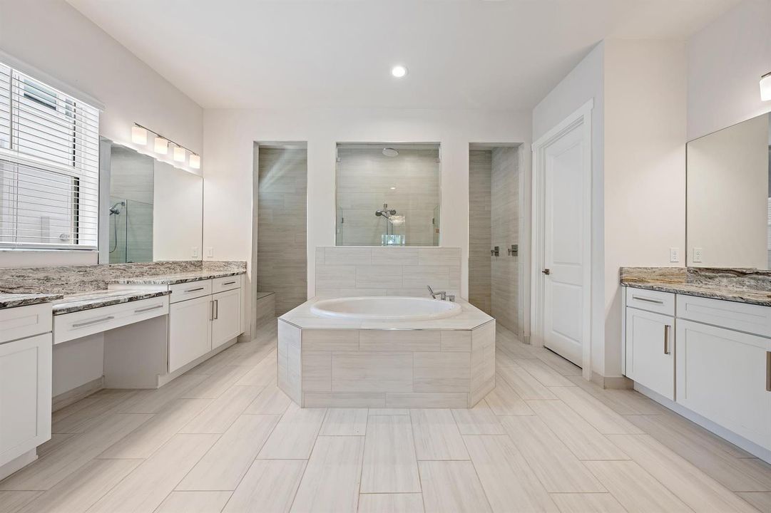 9338 Crestview Circle