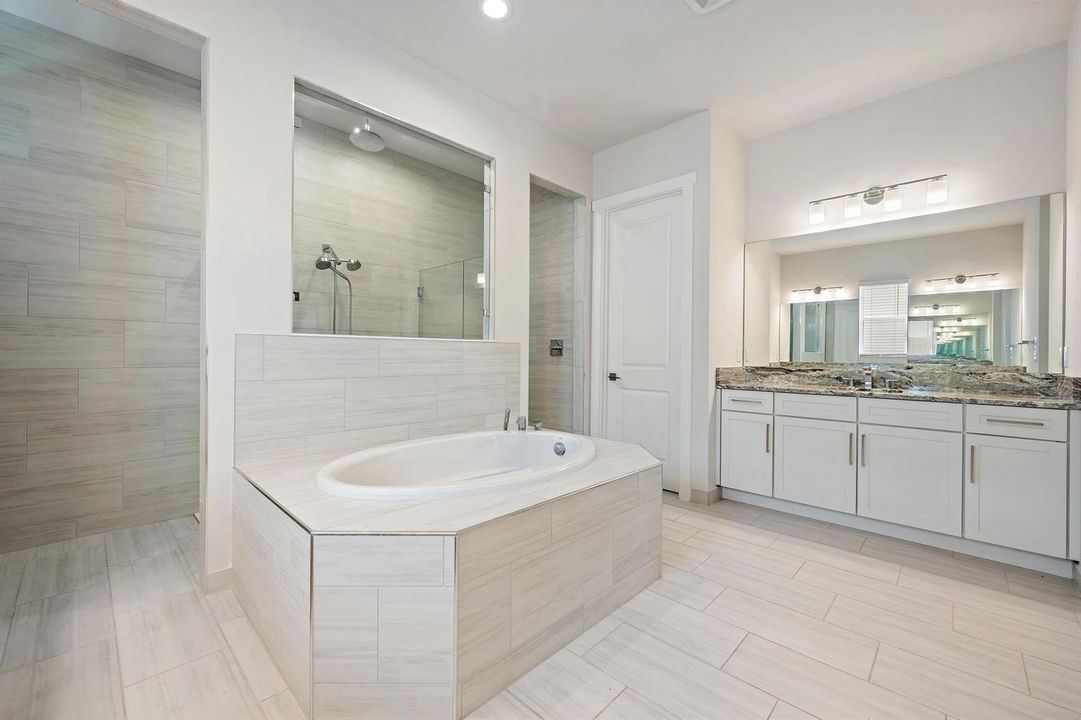 9338 Crestview Circle