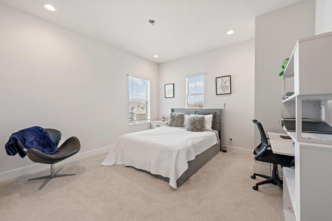 9338 Crestview Circle