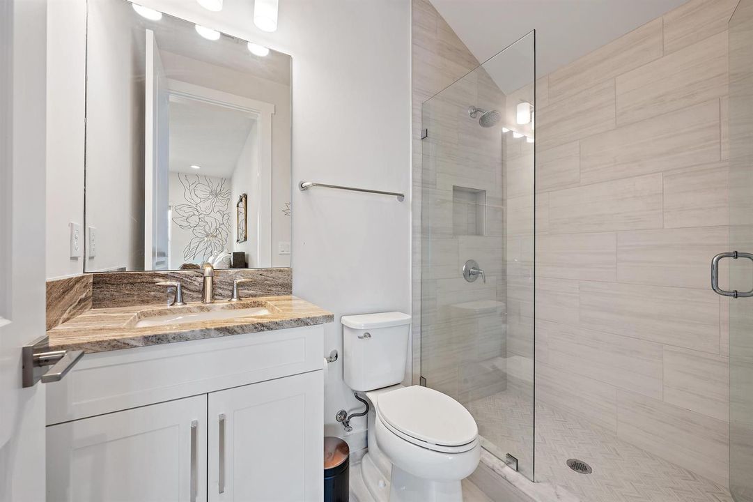 9338 Crestview Circle