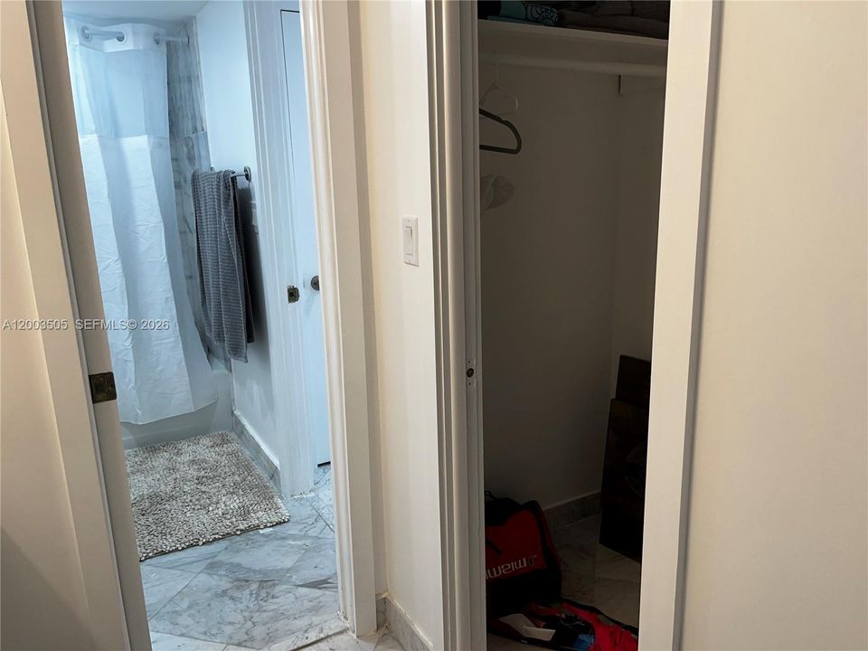 Recientemente alquilado: $3,700 (1 camas, 1 baños, 747 Pies cuadrados)