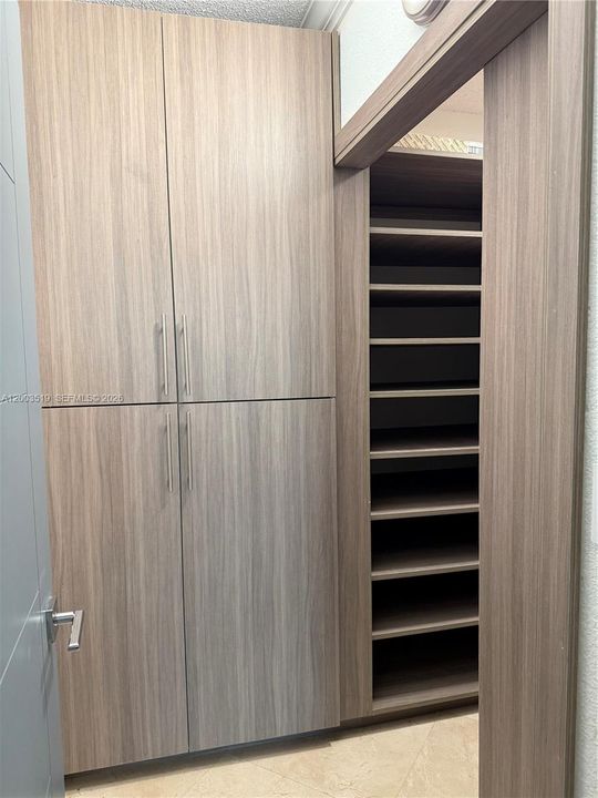 Недавно арендовано: $3,200 (2 спален, 2 ванн, 1505 Квадратных фут)