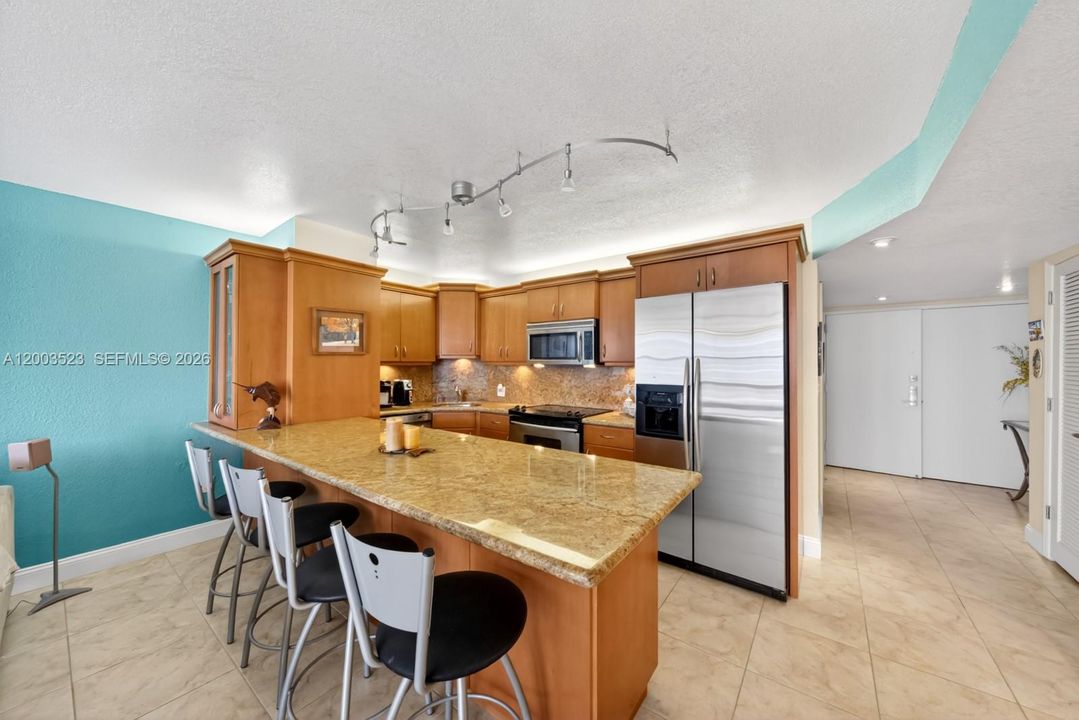 Activo con contrato: $725,000 (1 camas, 2 baños, 1278 Pies cuadrados)