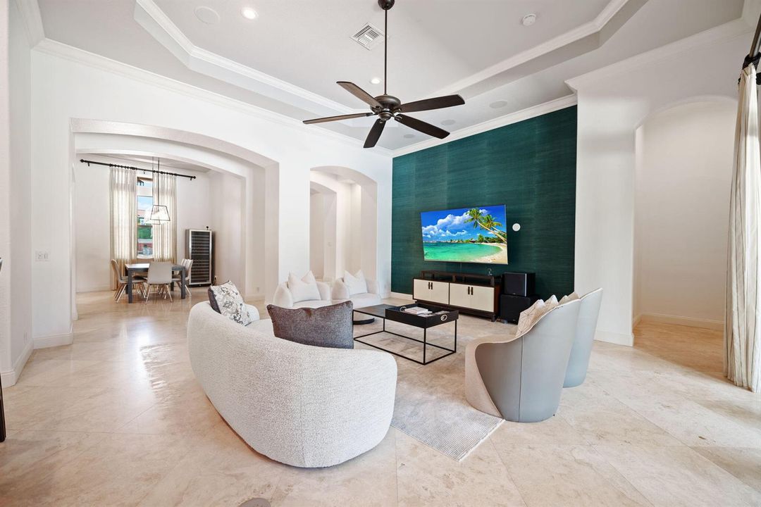 8-web-or-mls-11371-nw-6th-st
