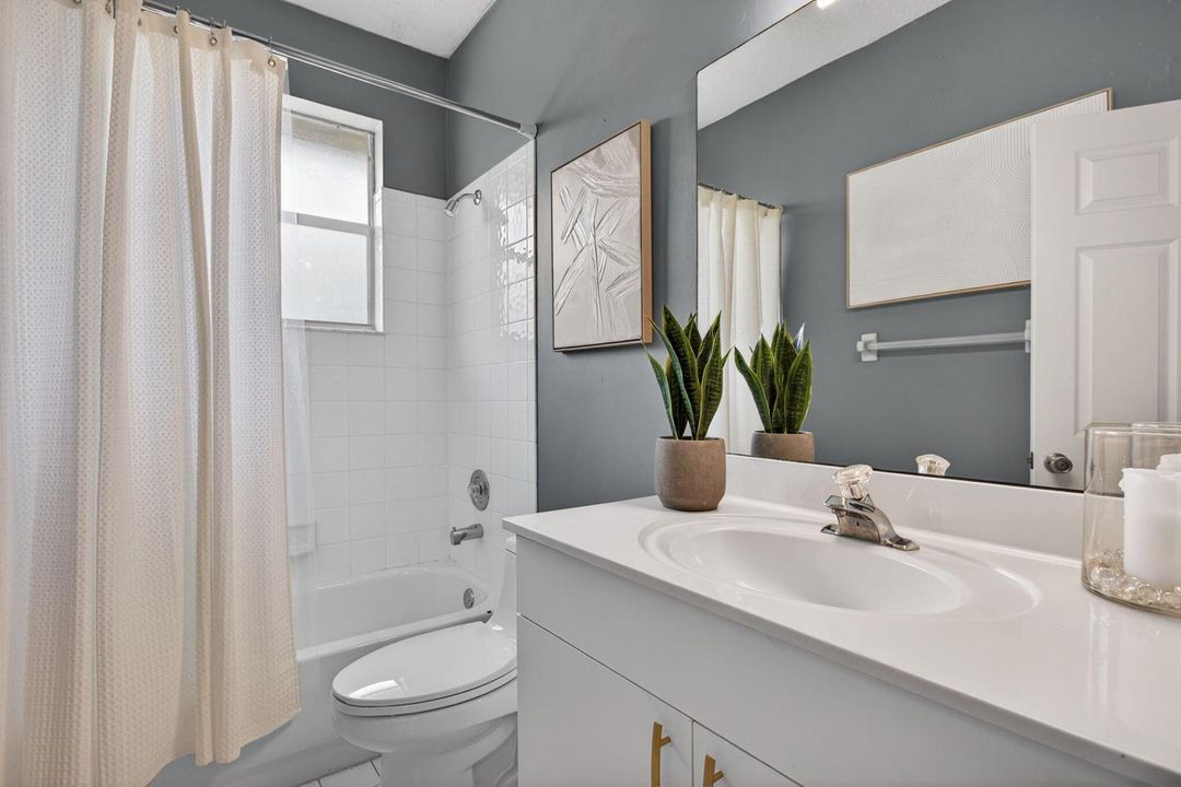 40-web-or-mls-7235-7863