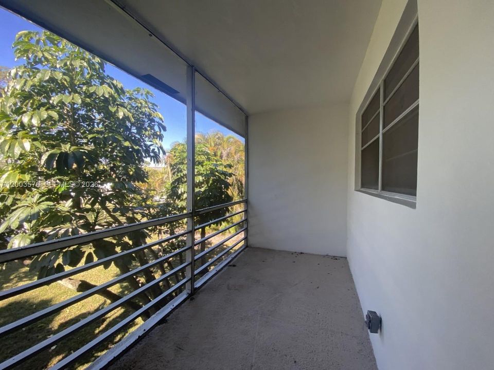 En Renta: $1,550 (1 camas, 1 baños, 720 Pies cuadrados)