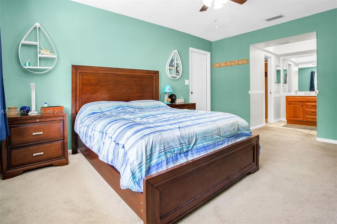 SPACIOUS PRIMARY BEDROOM