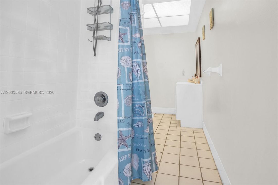 2ND BATHROOM WITH SHOWER/TUB COMBO