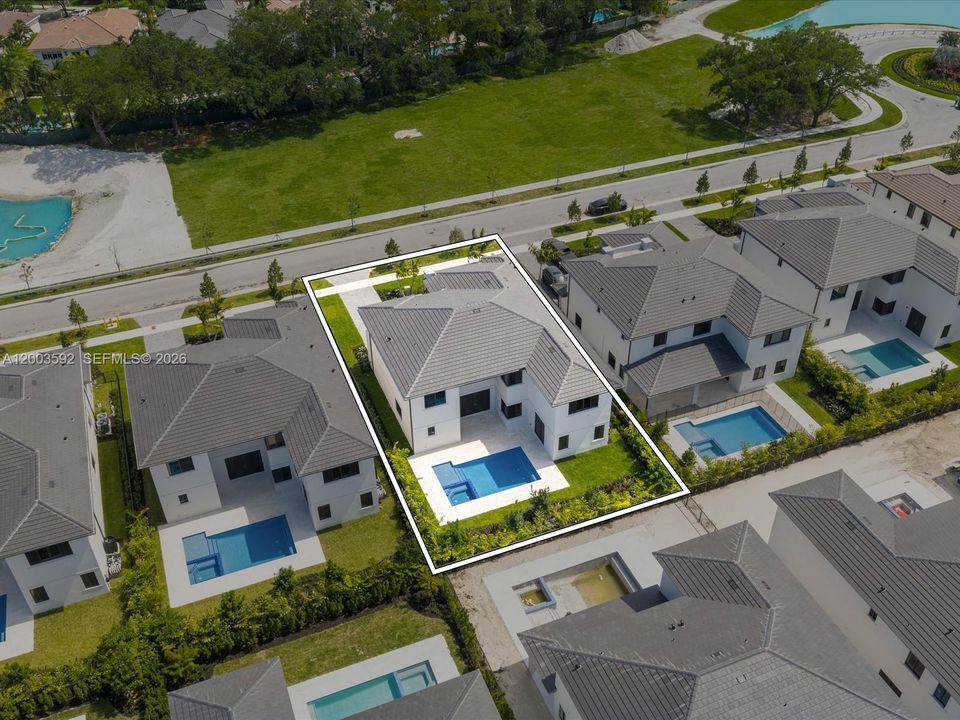 В аренду: $14,950 (5 спален, 4 ванн, 4057 Квадратных фут)