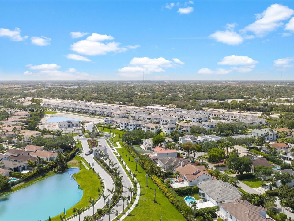 В аренду: $14,950 (5 спален, 4 ванн, 4057 Квадратных фут)