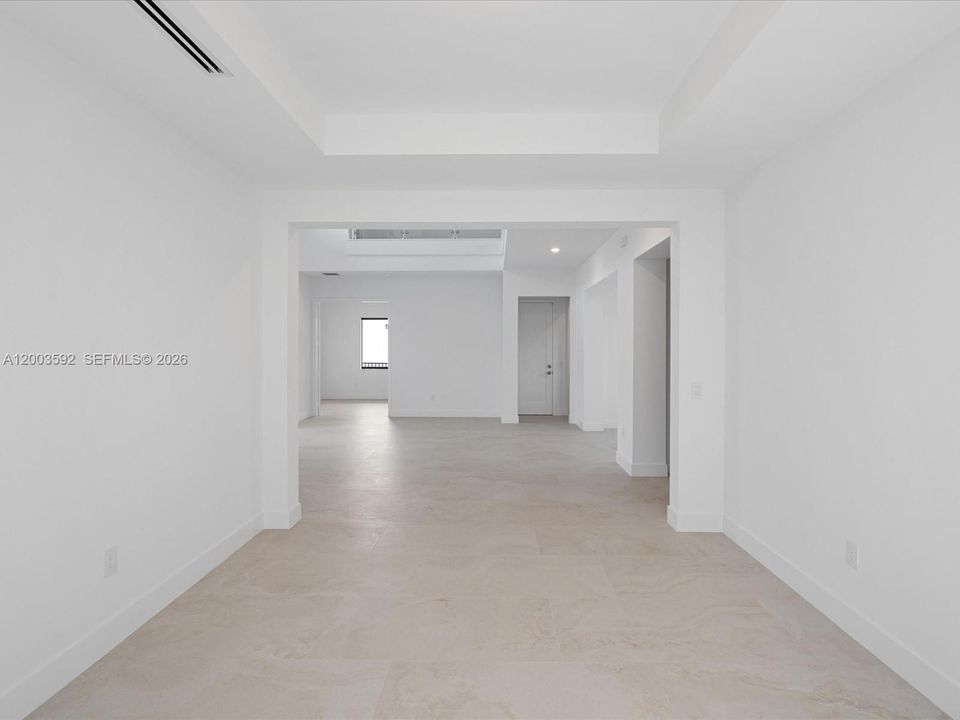 В аренду: $14,950 (5 спален, 4 ванн, 4057 Квадратных фут)