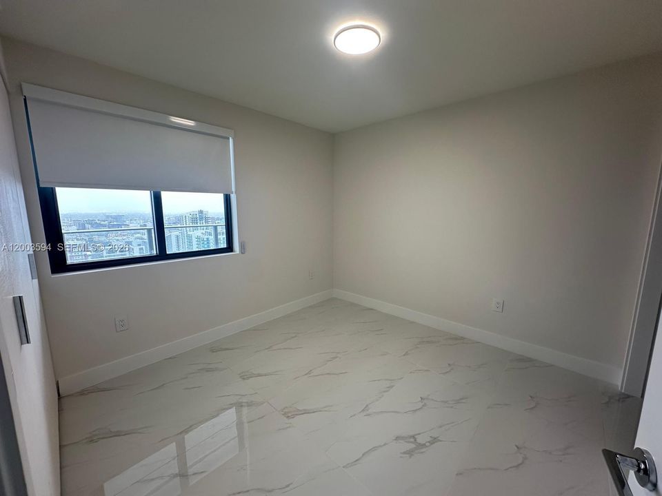 Activo con contrato: $10,500 (4 camas, 3 baños, 0 Pies cuadrados)