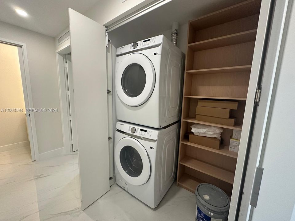 Activo con contrato: $10,500 (4 camas, 3 baños, 0 Pies cuadrados)