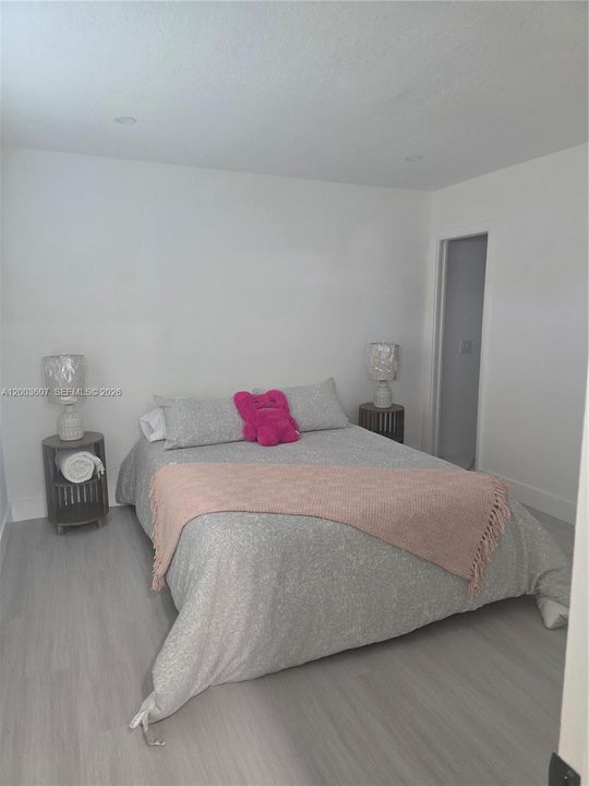 Activo con contrato: $480,000 (4 camas, 2 baños, 1630 Pies cuadrados)