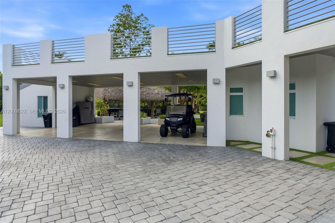 For Sale: $3,000,000 (4 beds, 5 baths, 4412 Square Feet)