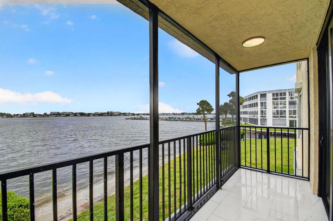 Wrap-around Balcony 6