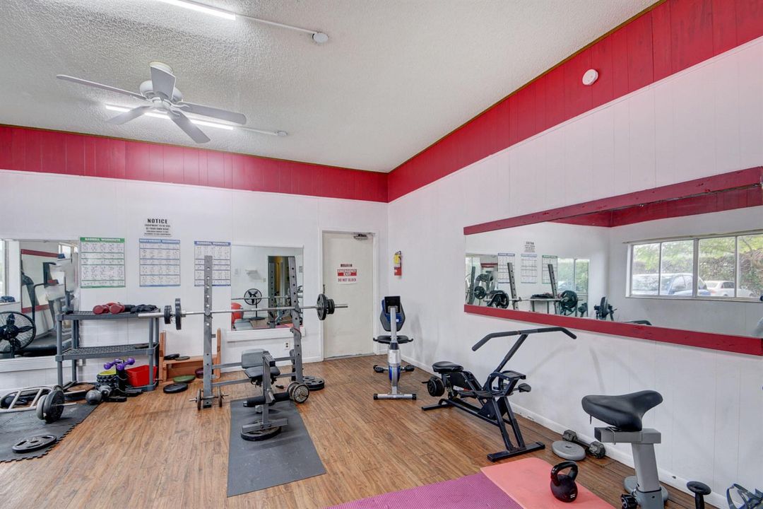 Club House Gym 1