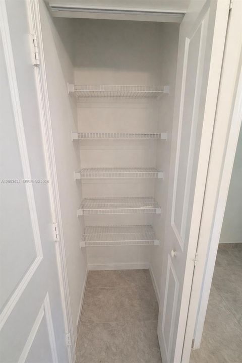 For Rent: $2,600 (3 beds, 3 baths, 1815 Square Feet)
