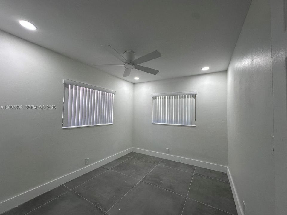 Activo con contrato: $349,900 (3 camas, 2 baños, 1240 Pies cuadrados)
