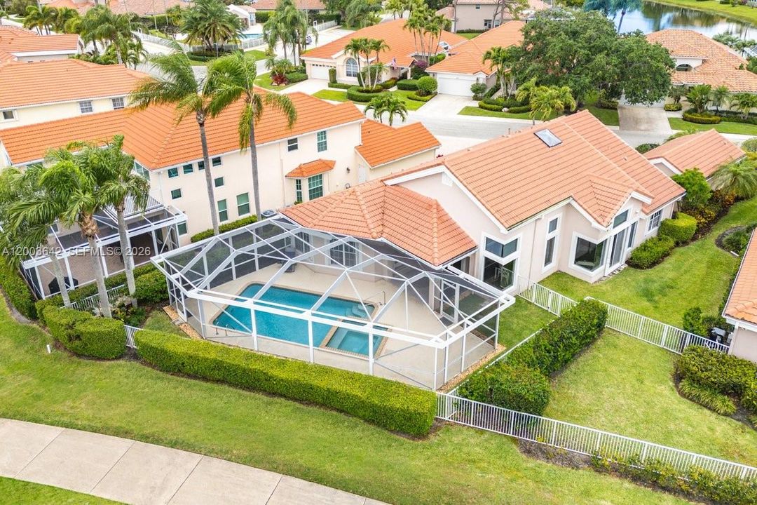 Active With Contract: $1,025,000 (4 beds, 4 baths, 2382 Square Feet)
