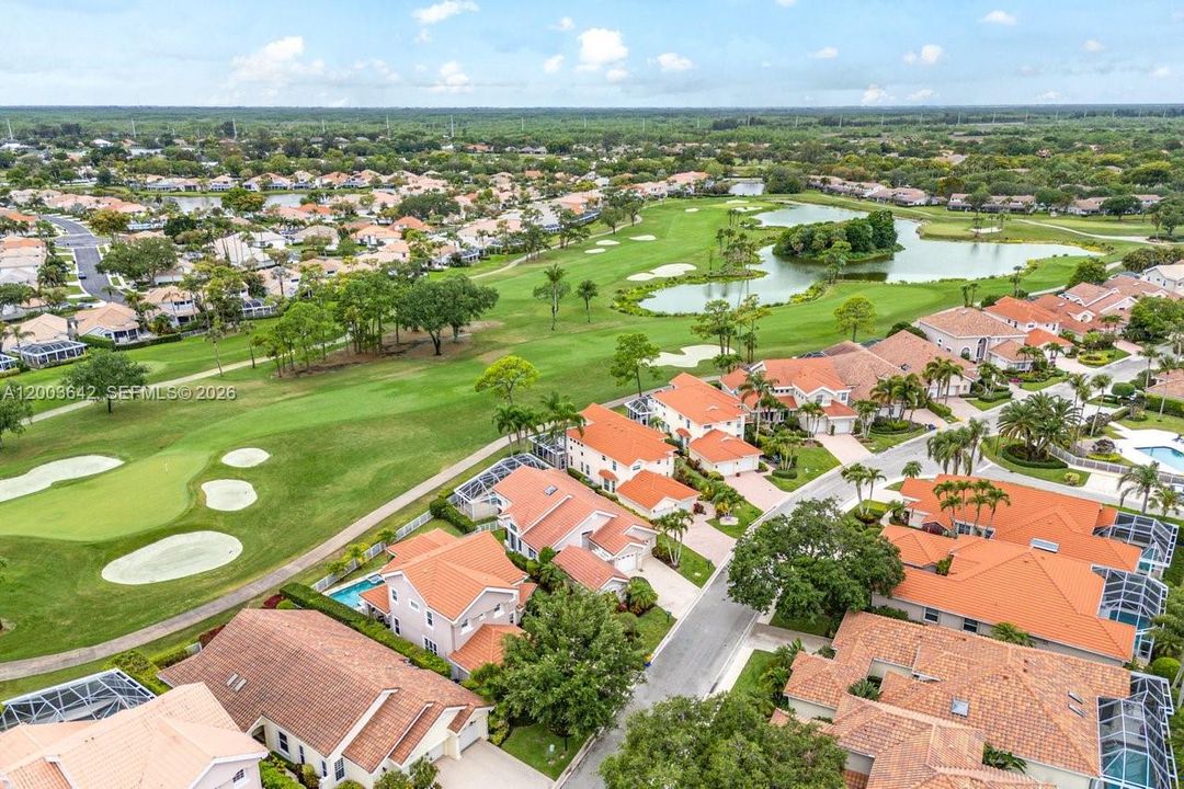 Active With Contract: $1,025,000 (4 beds, 4 baths, 2382 Square Feet)