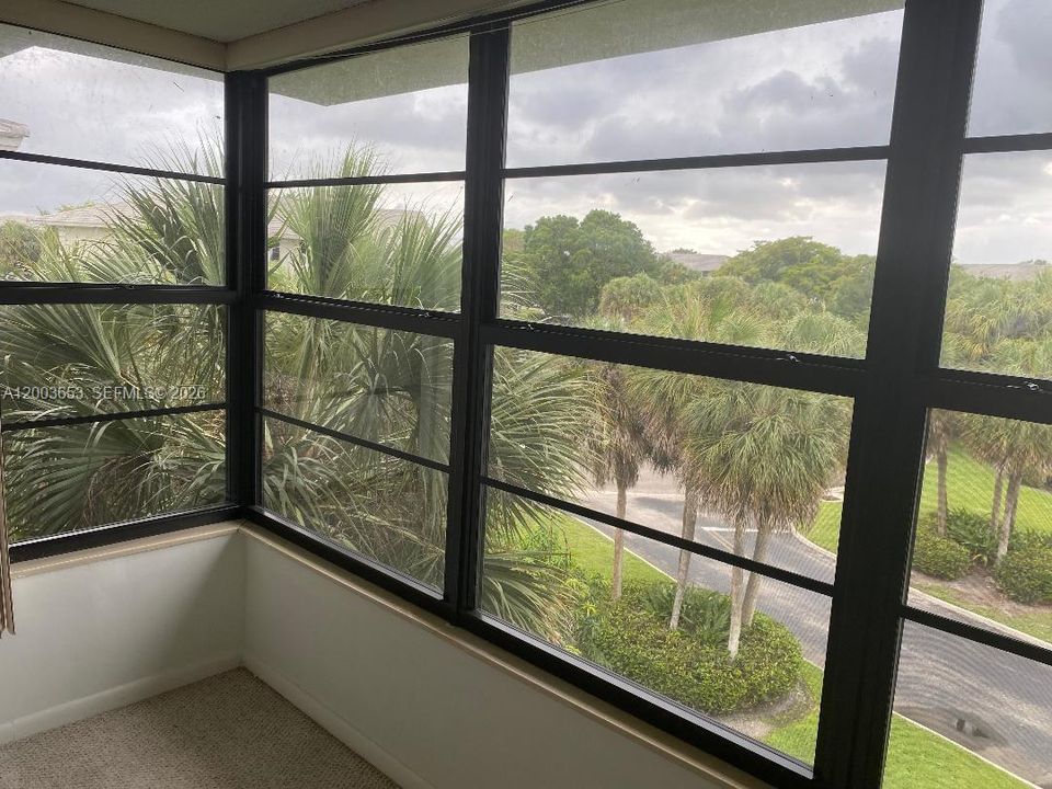 En Venta: $245,000 (2 camas, 2 baños, 1385 Pies cuadrados)