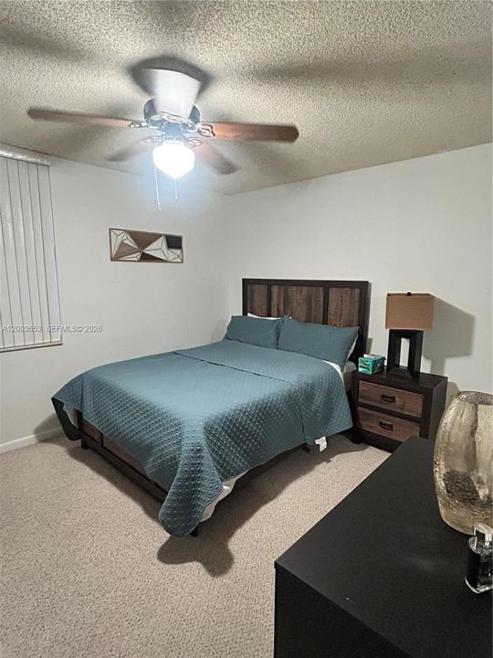 En Venta: $245,000 (2 camas, 2 baños, 1385 Pies cuadrados)