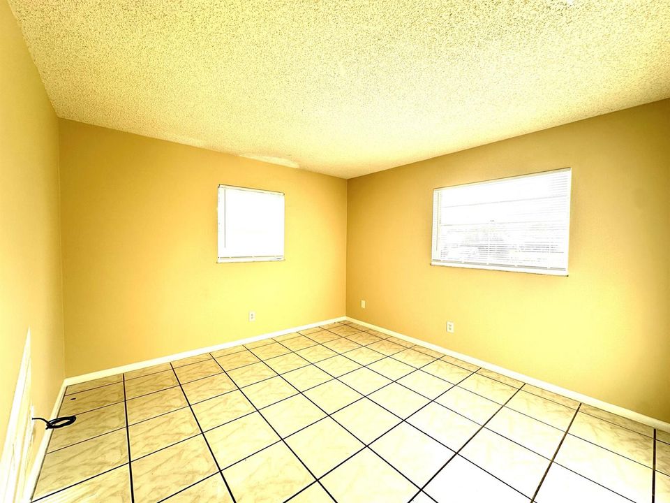 2nd Bedroom