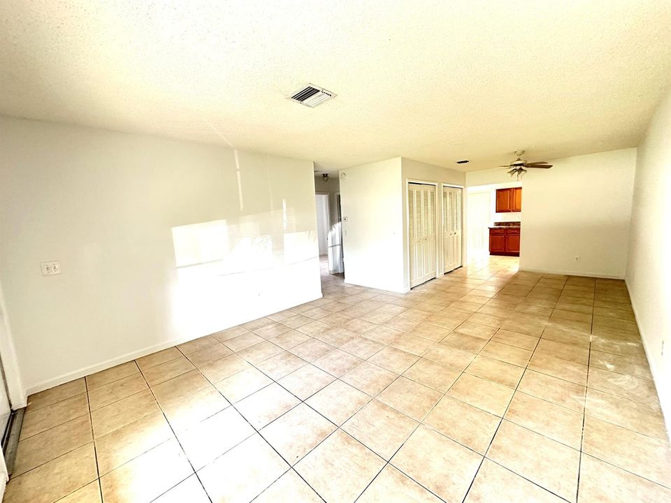 Living room 2