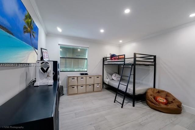 Activo con contrato: $525,000 (3 camas, 3 baños, 1686 Pies cuadrados)