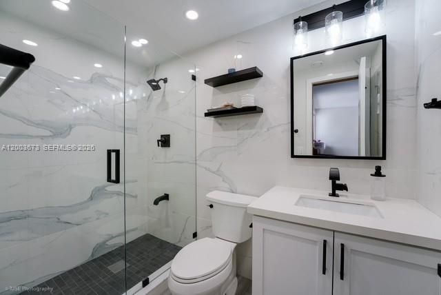 Activo con contrato: $525,000 (3 camas, 3 baños, 1686 Pies cuadrados)