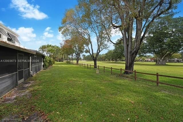 Activo con contrato: $525,000 (3 camas, 3 baños, 1686 Pies cuadrados)