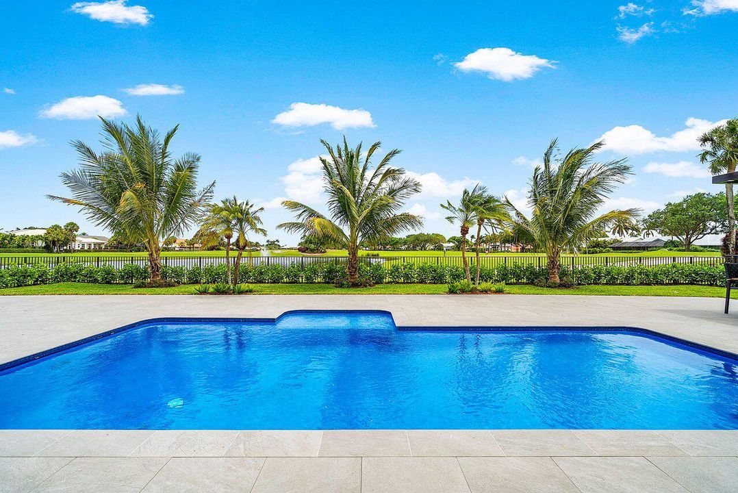 045-4887BocaireBoulevard