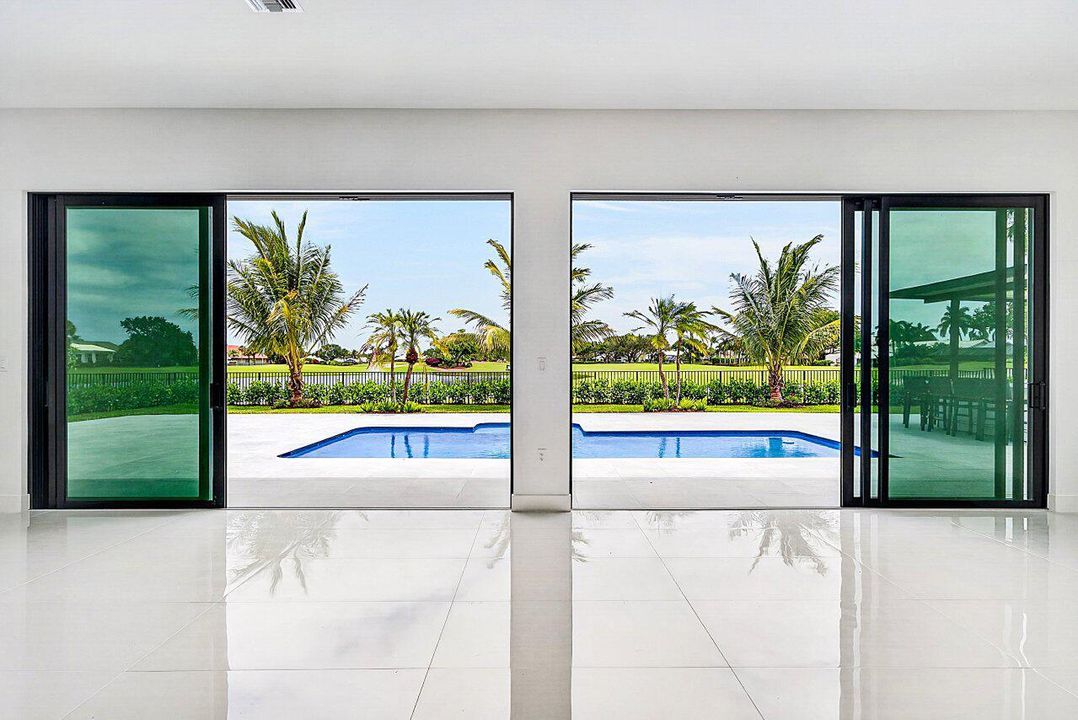 007-4887BocaireBoulevard