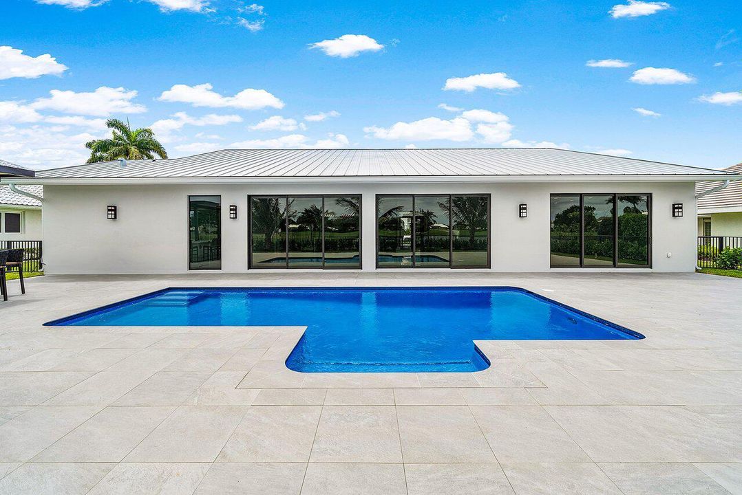 049-4887BocaireBoulevard
