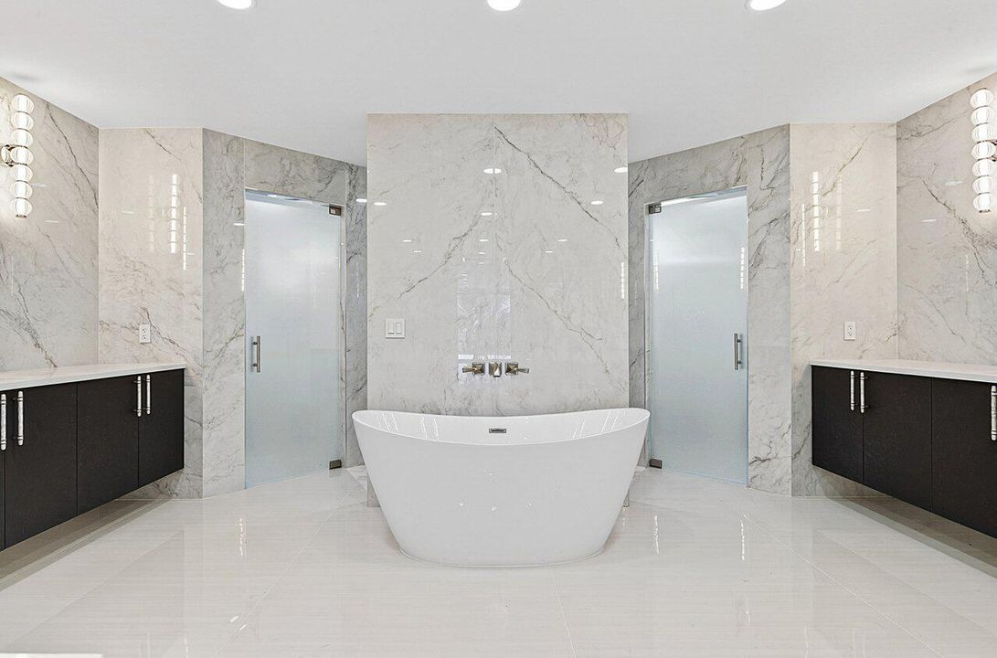 041-4887BocaireBoulevard