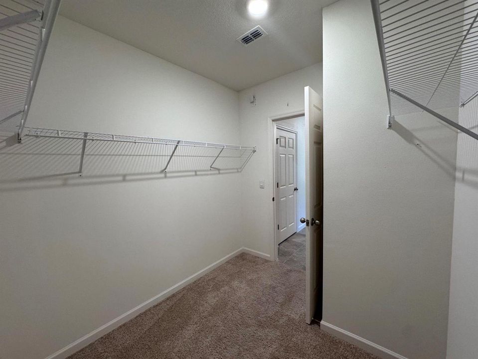 MASTERCLOSET
