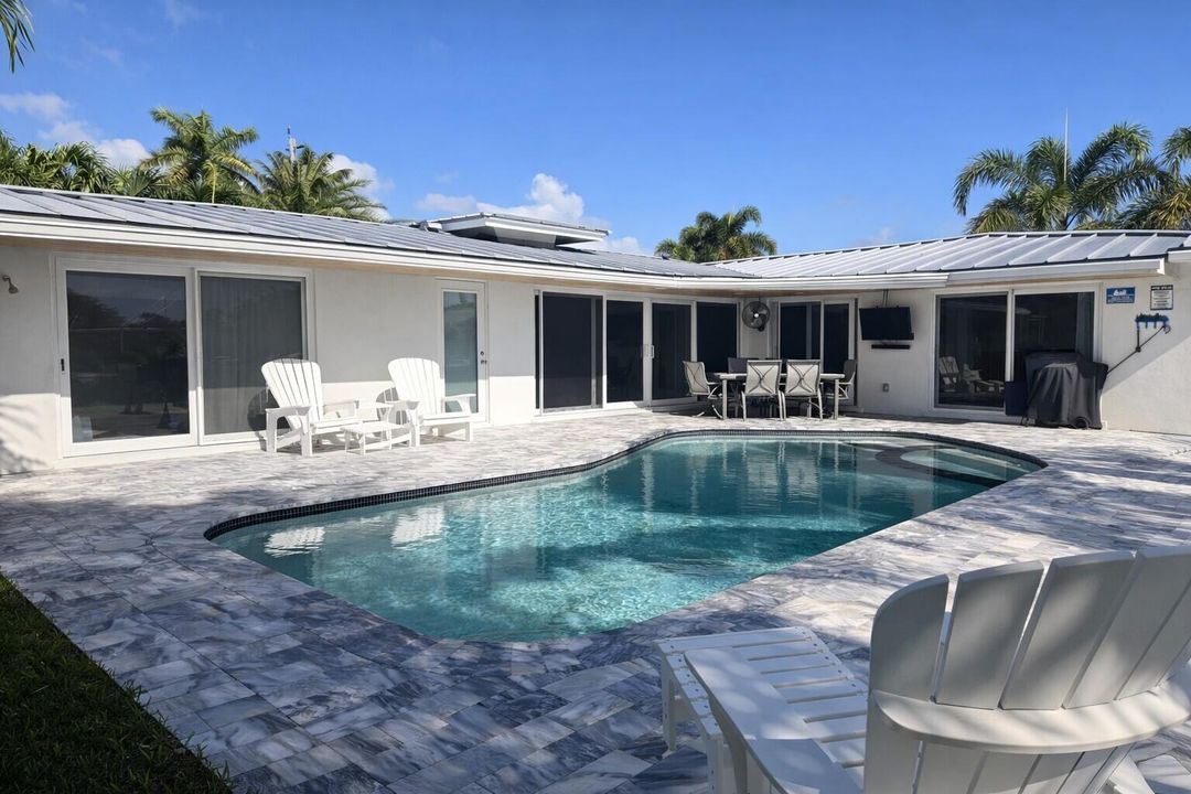 Pool 2