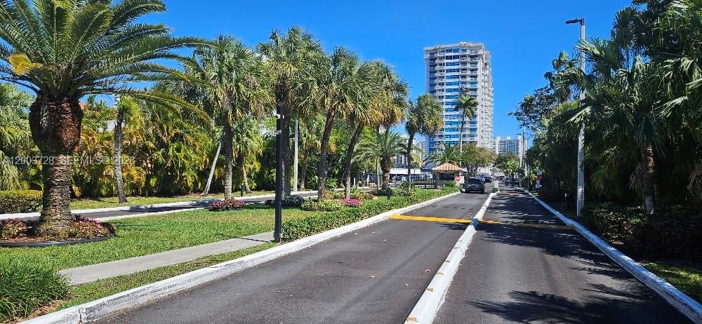 For Sale: $474,900 (2 beds, 2 baths, 1565 Square Feet)
