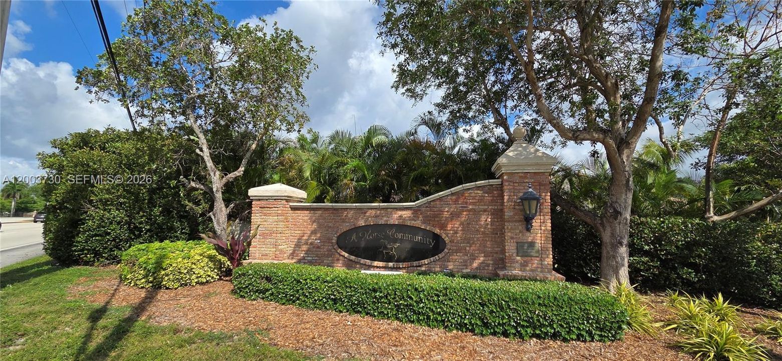 En Venta: $1,499,000 (5 camas, 3 baños, 3526 Pies cuadrados)