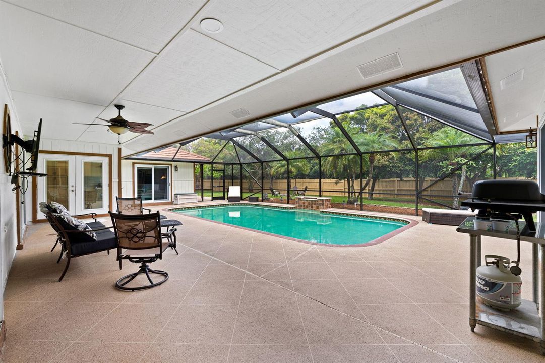 48-web-or-mls-A7404347