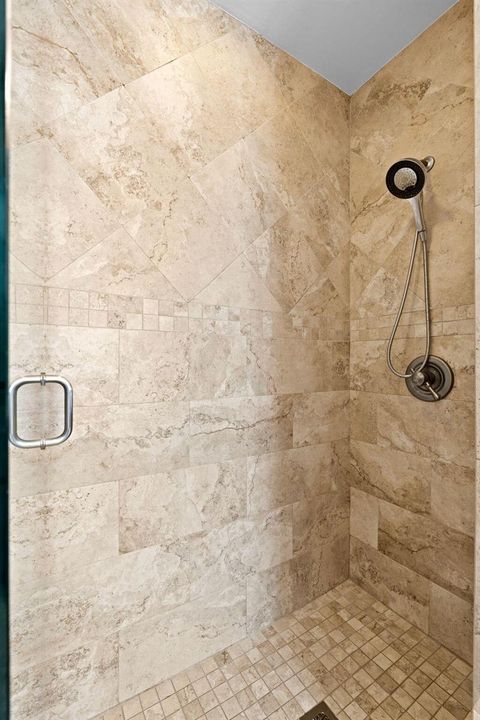 35-web-or-mls-A7404286