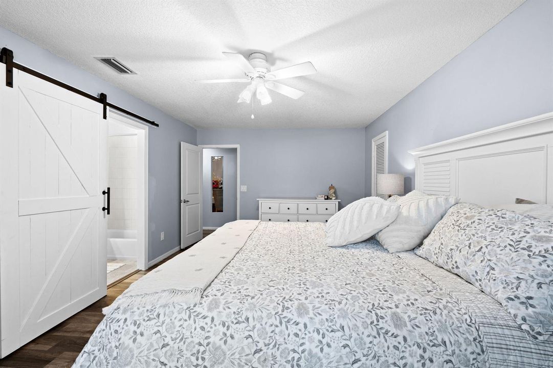 19-web-or-mls-A7404187